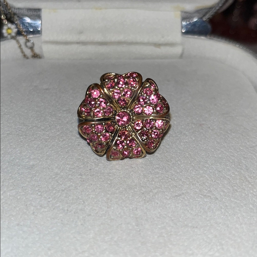Betsey Johnson Rare Pink Flower Ring Y2K era